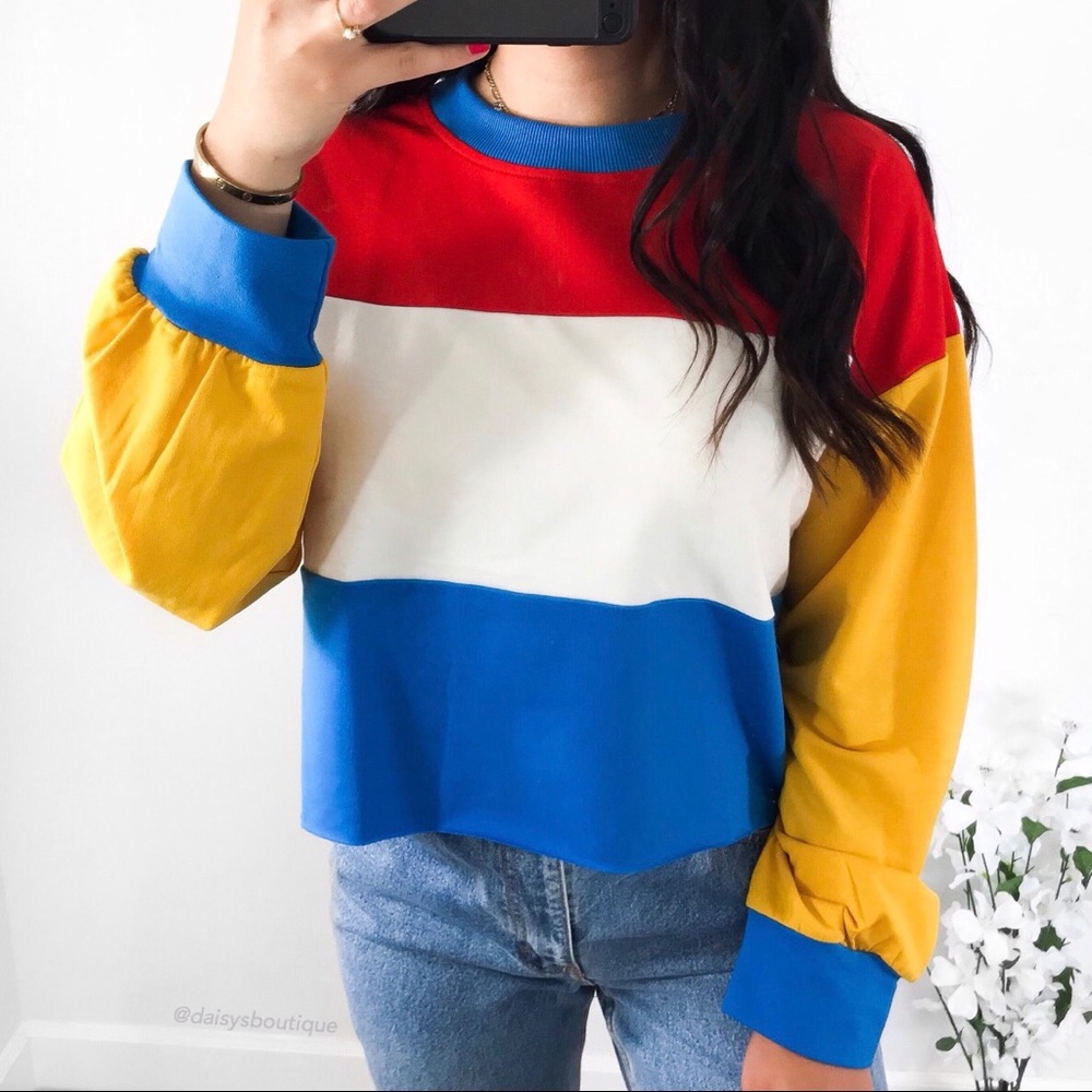 ❤️CLEARANCE❤️multi color cropped oversized sweater - Picture 2 of 3
